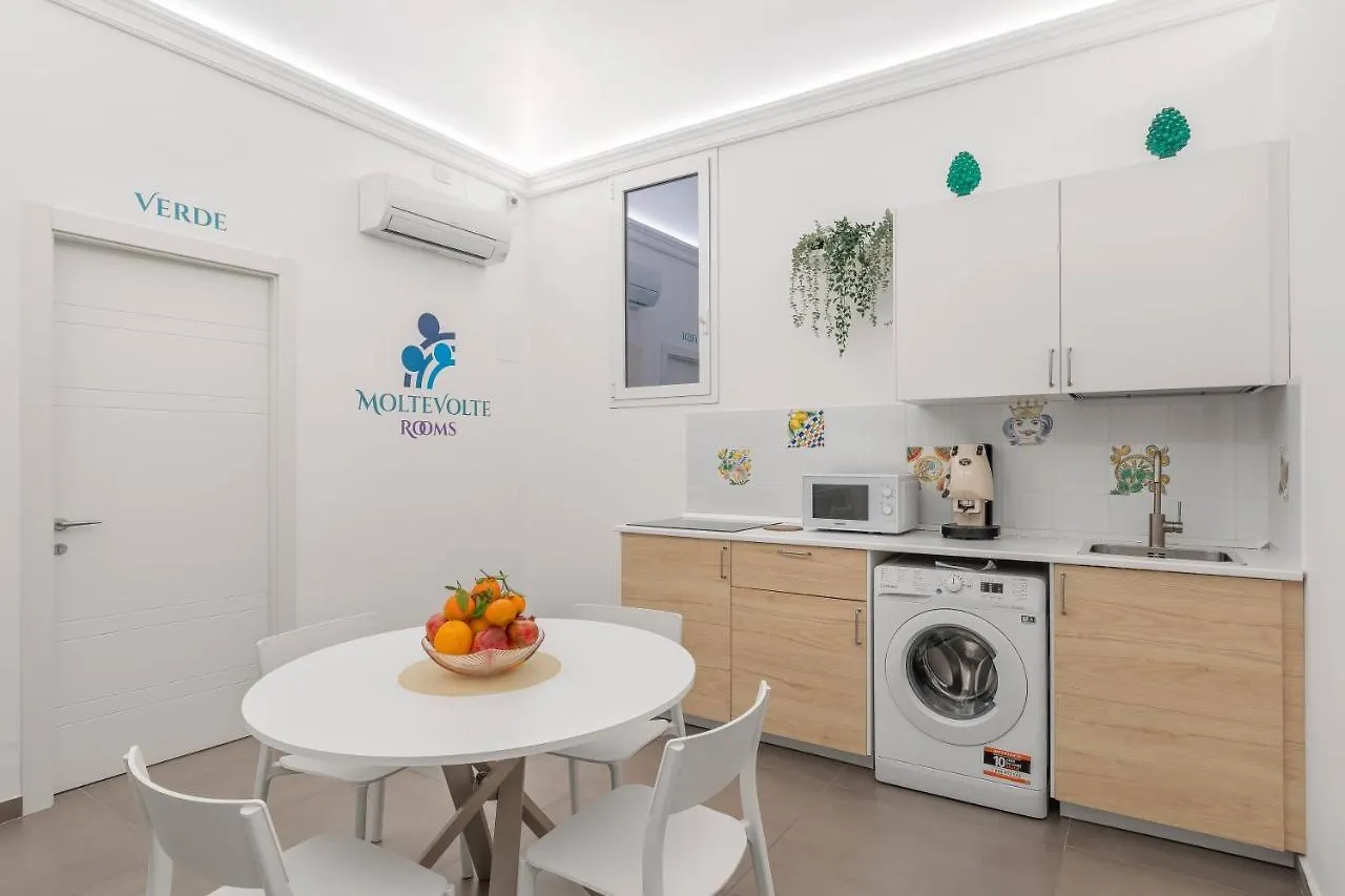 Moltevolte Rooms Палермо Италия